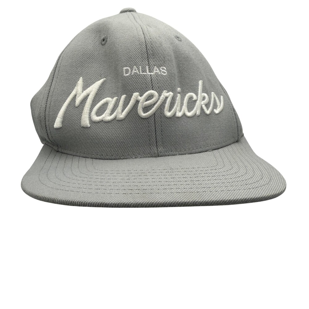 Dallas Mavericks Hat Cap Snap Back One Size Gray NBA Basketball Mitchell & Ness